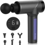 pistola de masaje massage gun fit mgf100 colo negra y detalles en empuñadura de color violeta y sus cabezales